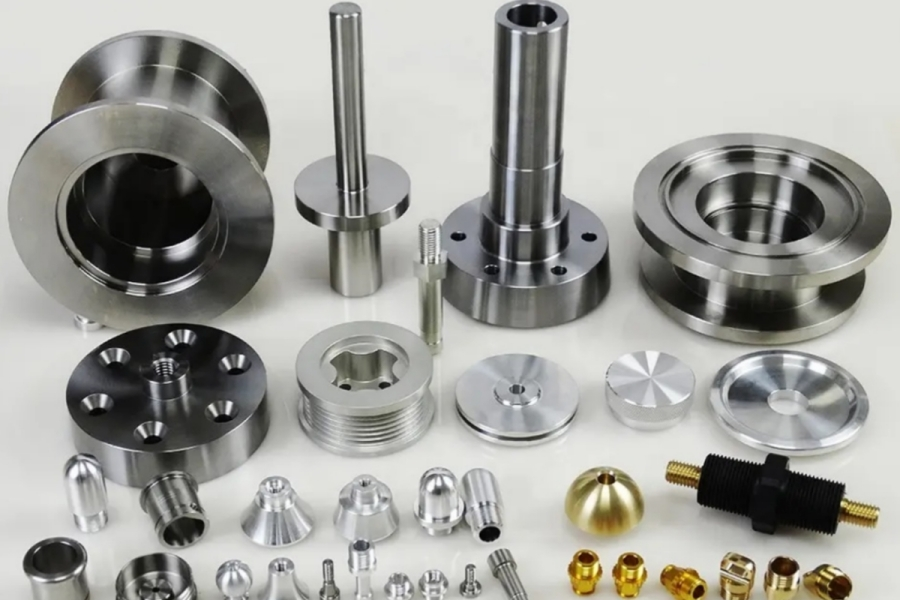 ​Soluții de strunjire și frezare CNC rentabile pentru industria dvs